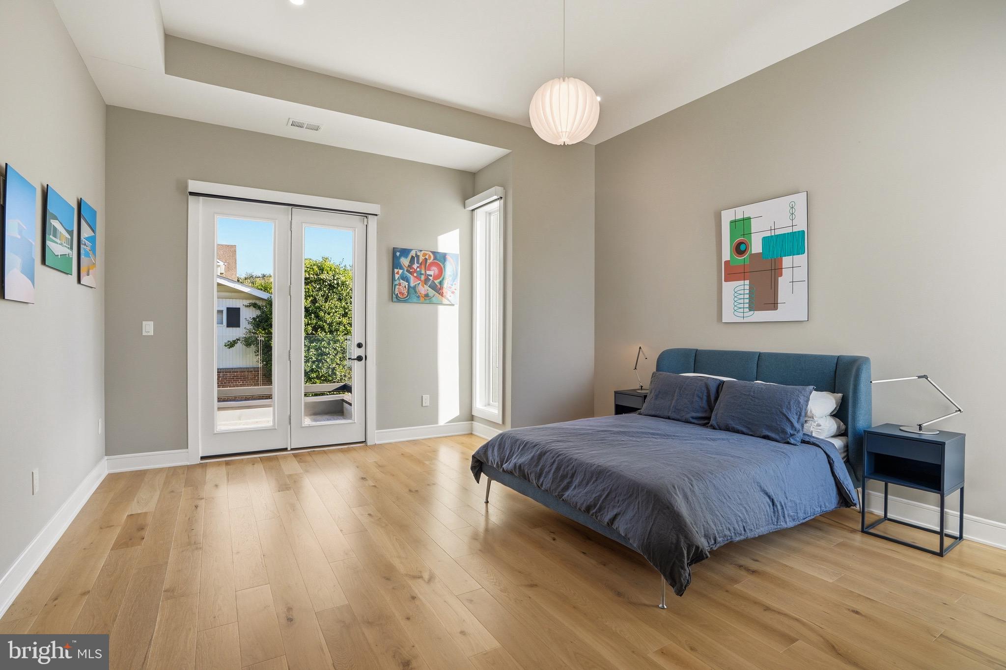 BROYHILLS MCLEAN ESTATES - Residential
