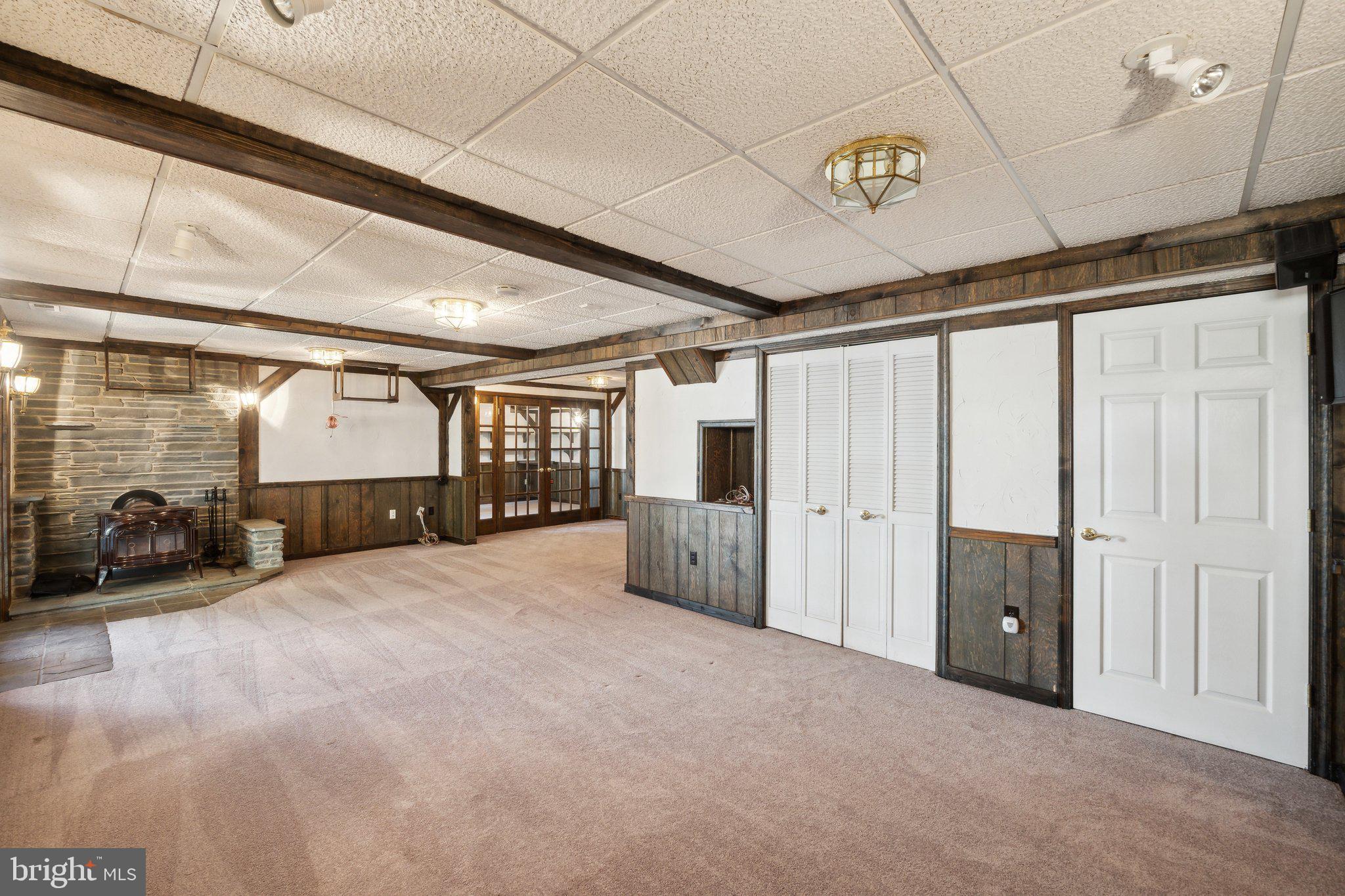 CHURCHILL TOWN SECTOR - Residential