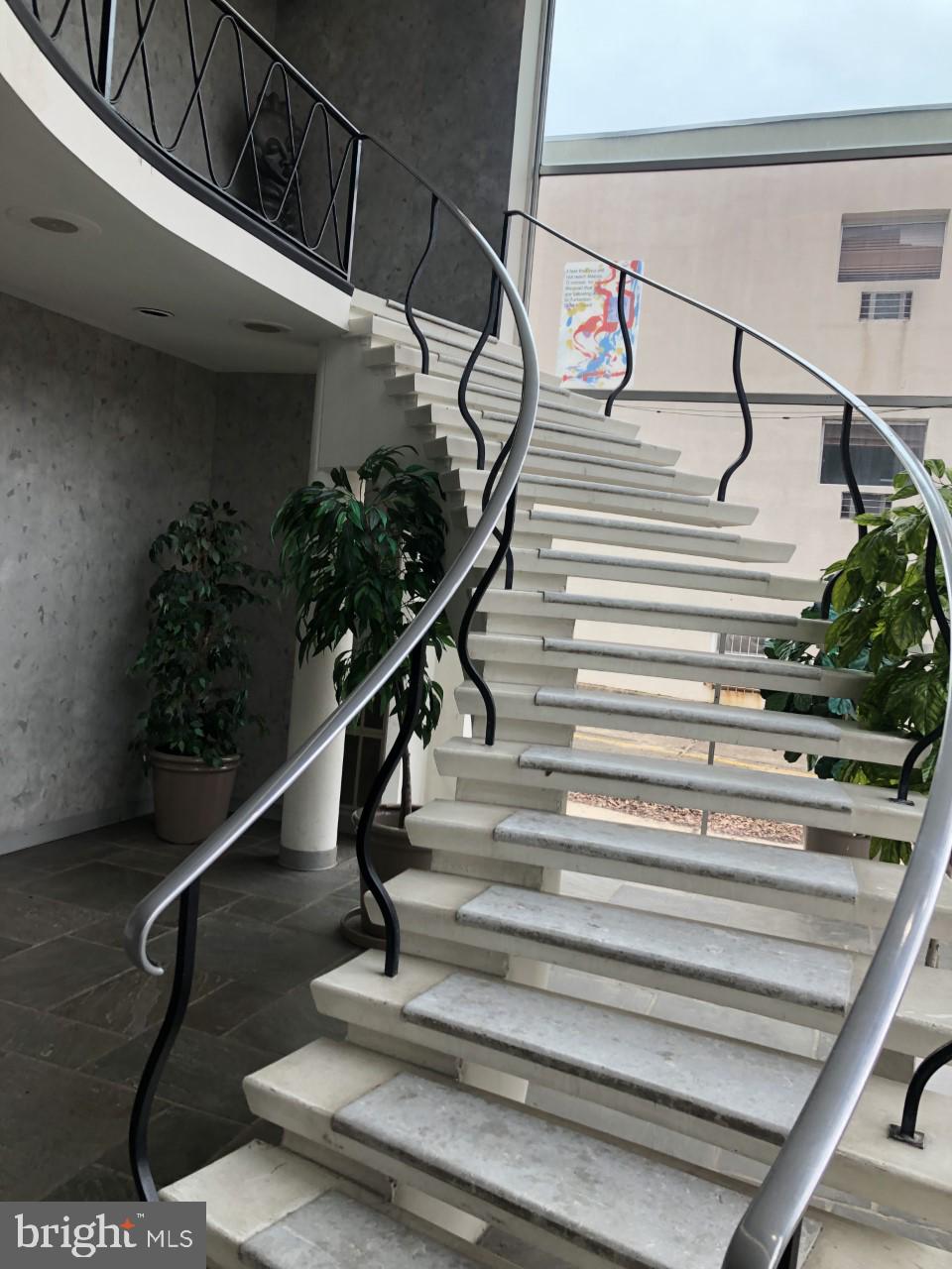 DOWNTOWN SILVER SPRING - Commercial Sale