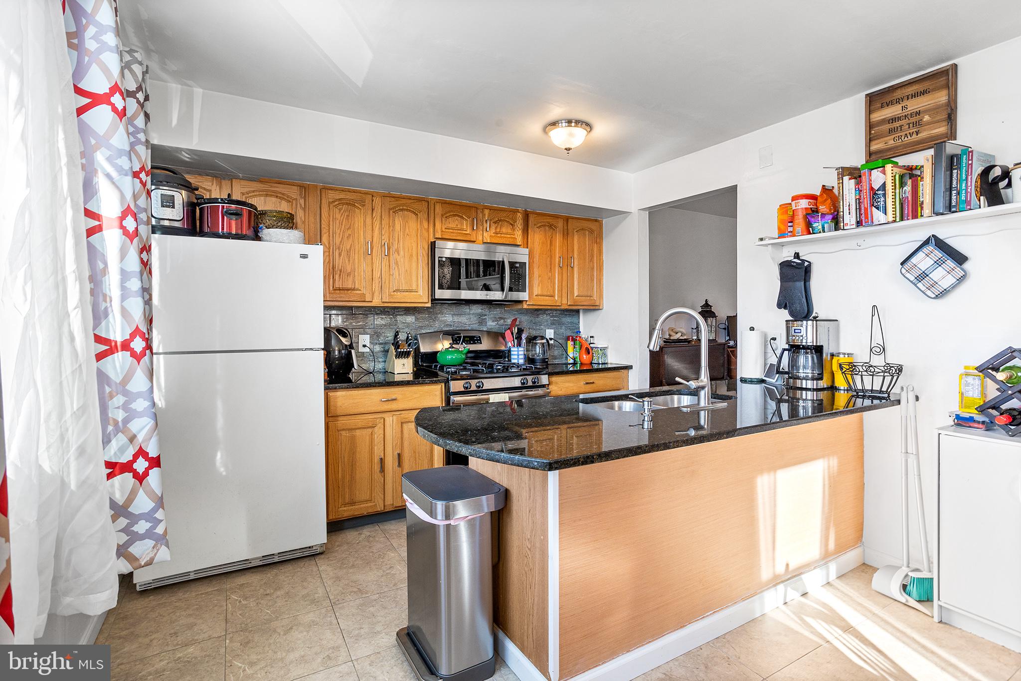 ROXBOROUGH - Residential