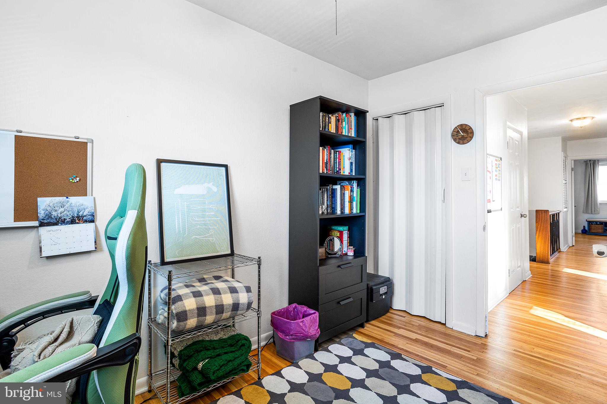 ROXBOROUGH - Residential