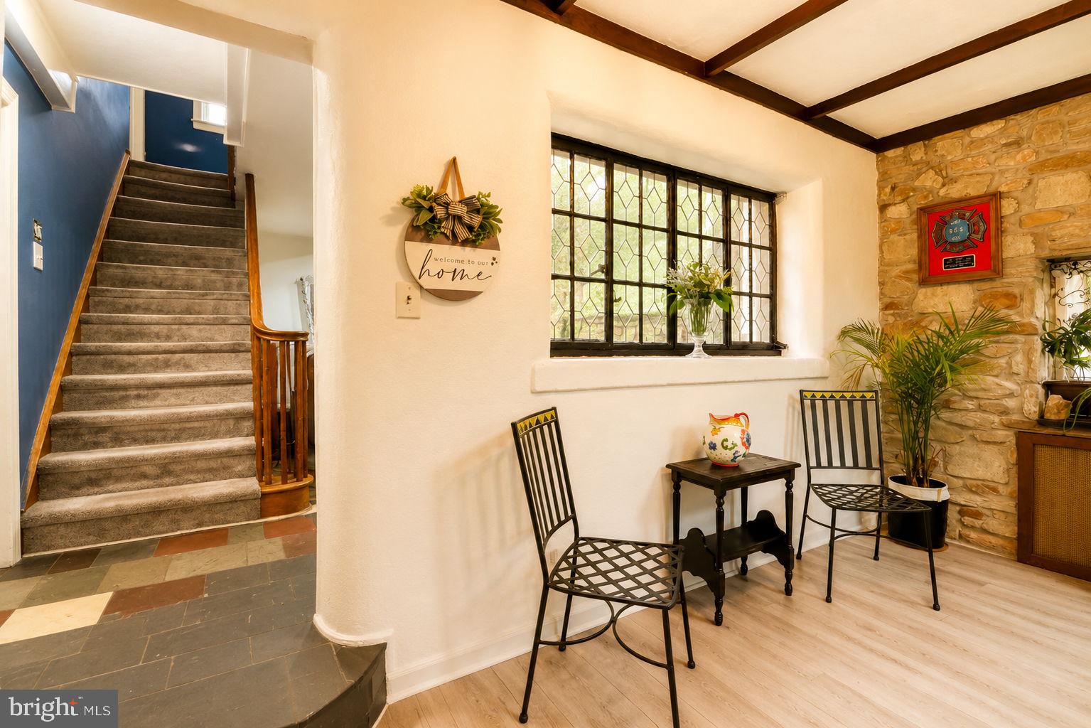 FOX CHASE - Residential