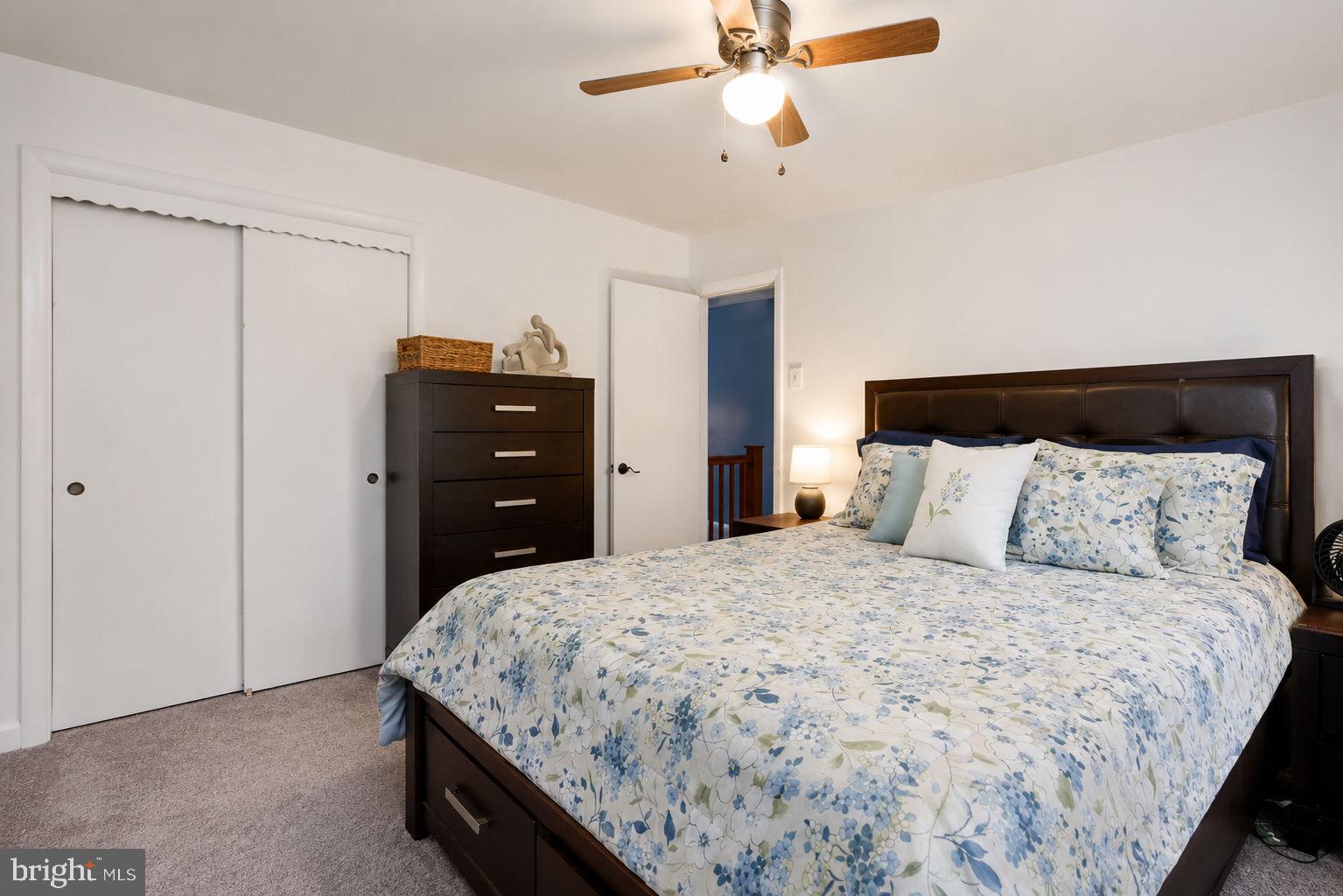 FOX CHASE - Residential