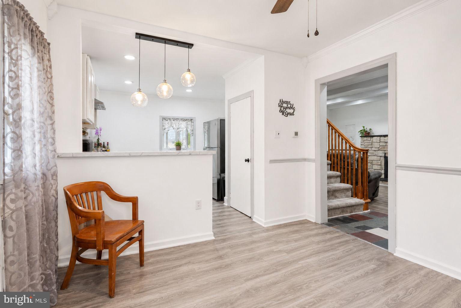 FOX CHASE - Residential