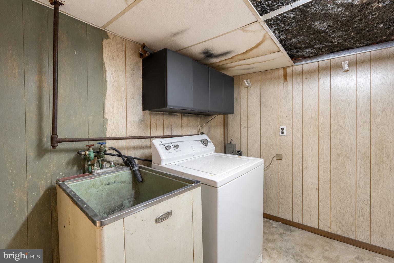 FOX CHASE - Residential