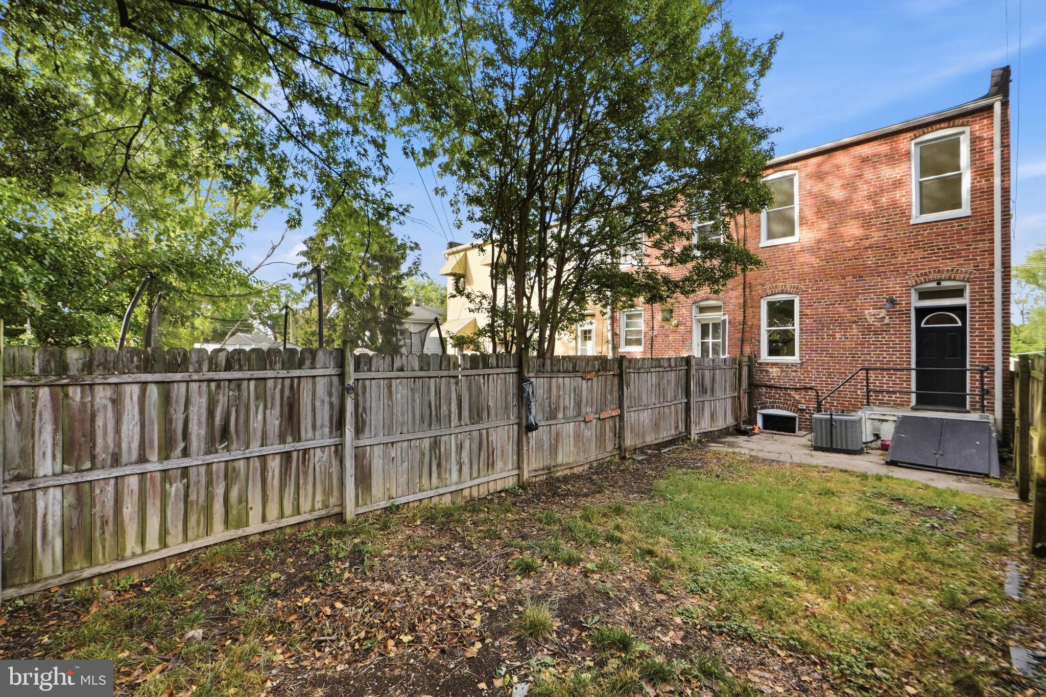 BROOKLYN - Residential