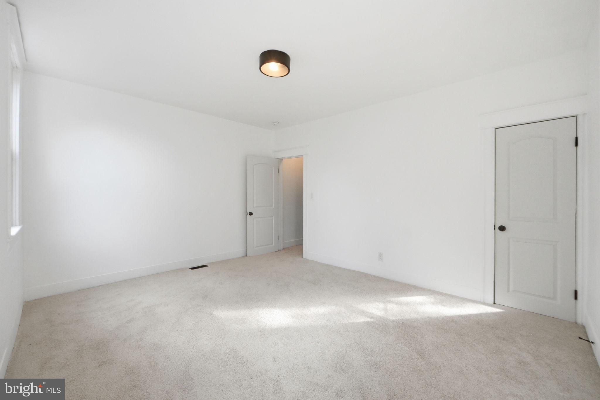 BROOKLYN - Residential