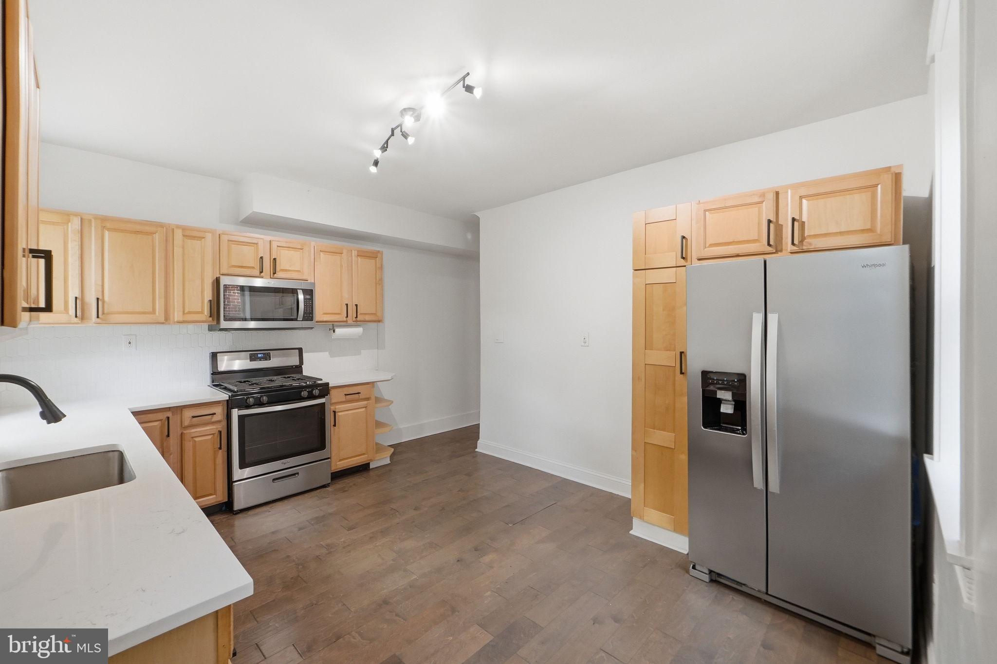 BROOKLYN - Residential