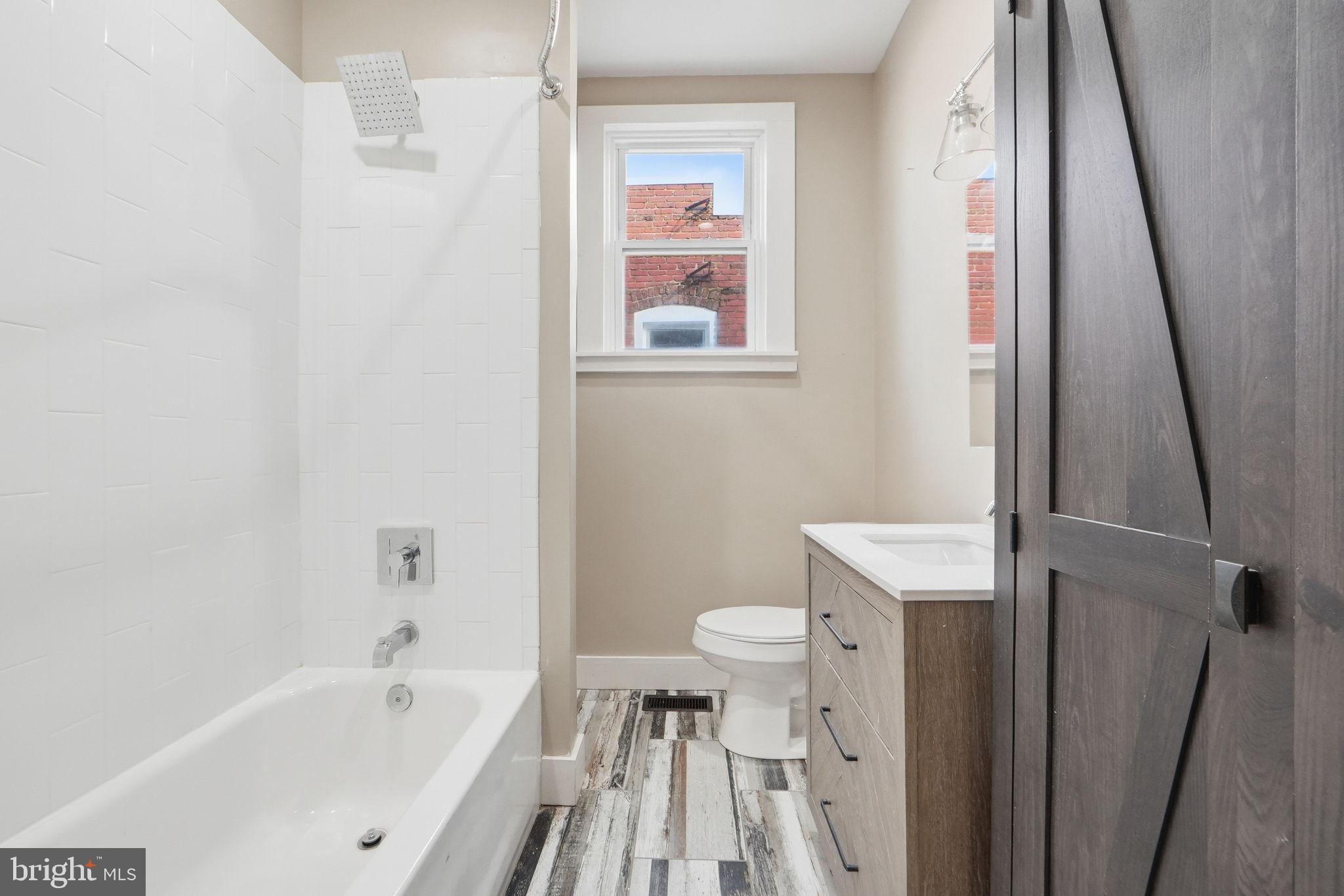 BROOKLYN - Residential