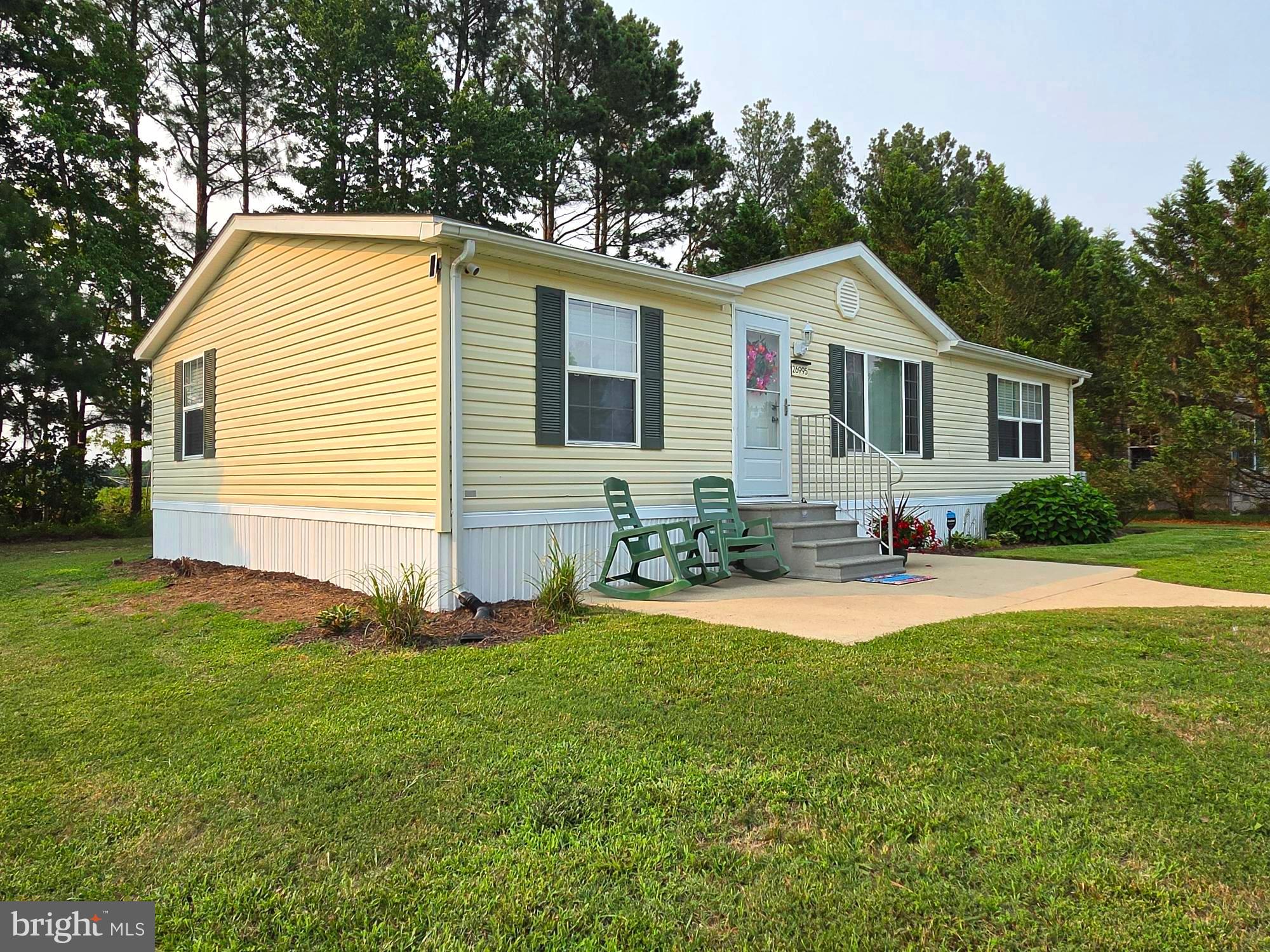 HEBRON WOODS - Residential