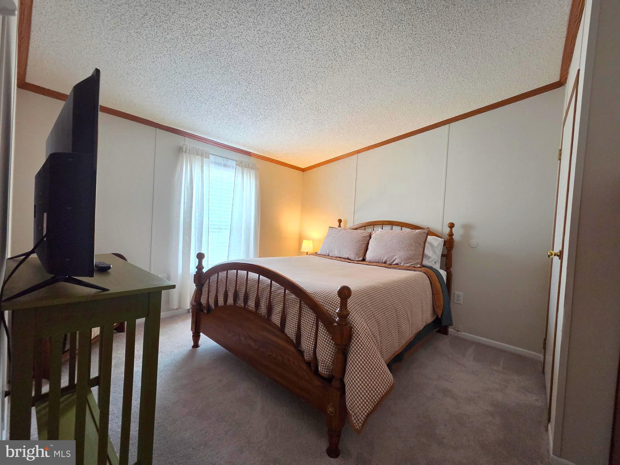 HEBRON WOODS - Residential