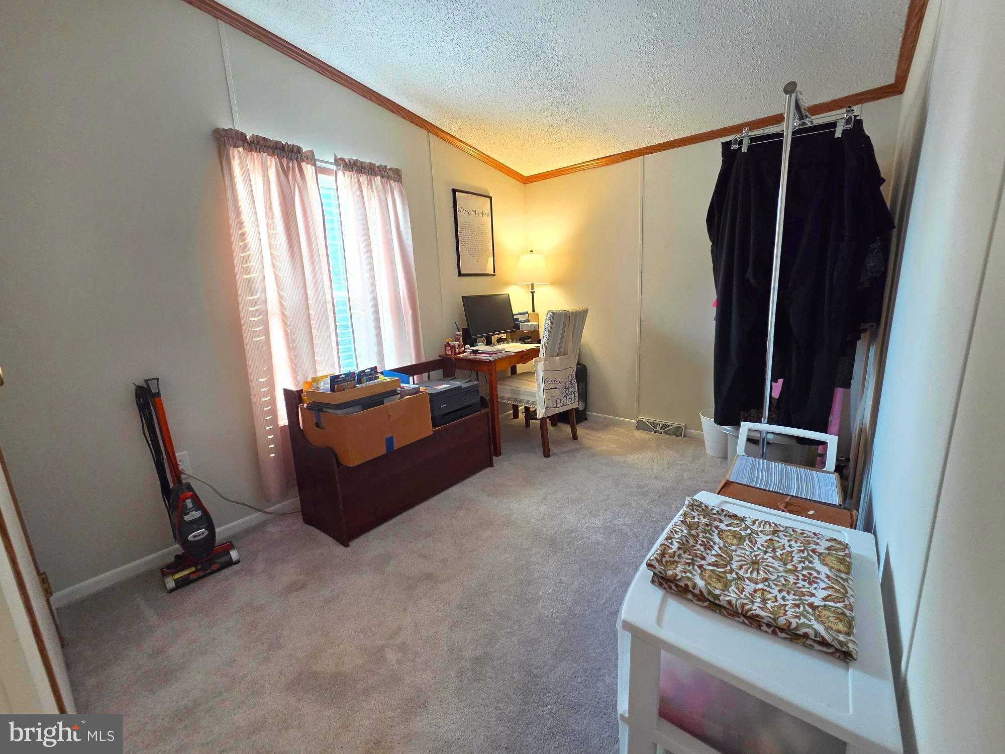 HEBRON WOODS - Residential