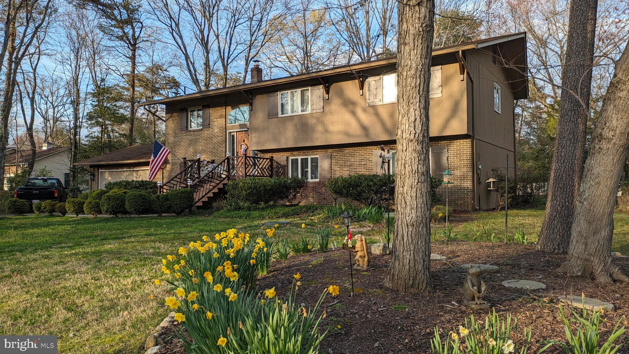 BRETON BAY ESTATES - Residential