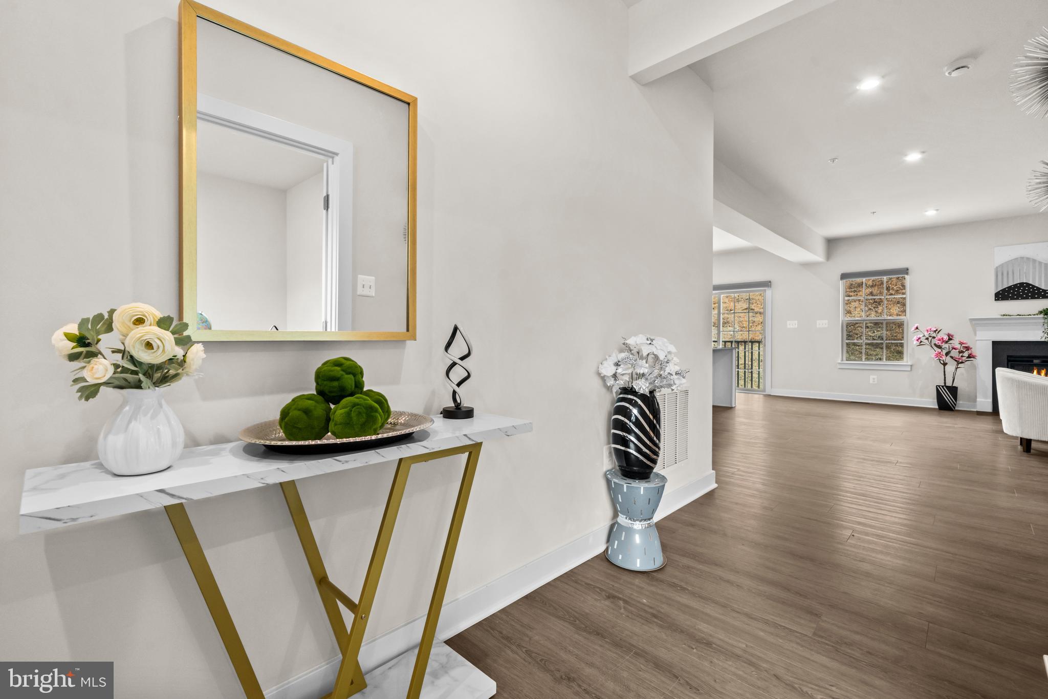 LAKE LINGANORE - Residential