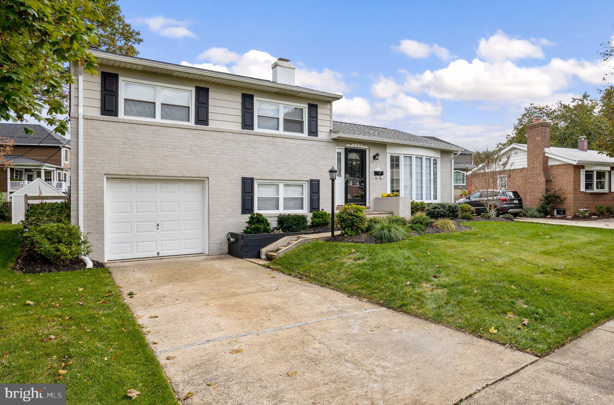 PINE VALLEY - Residential