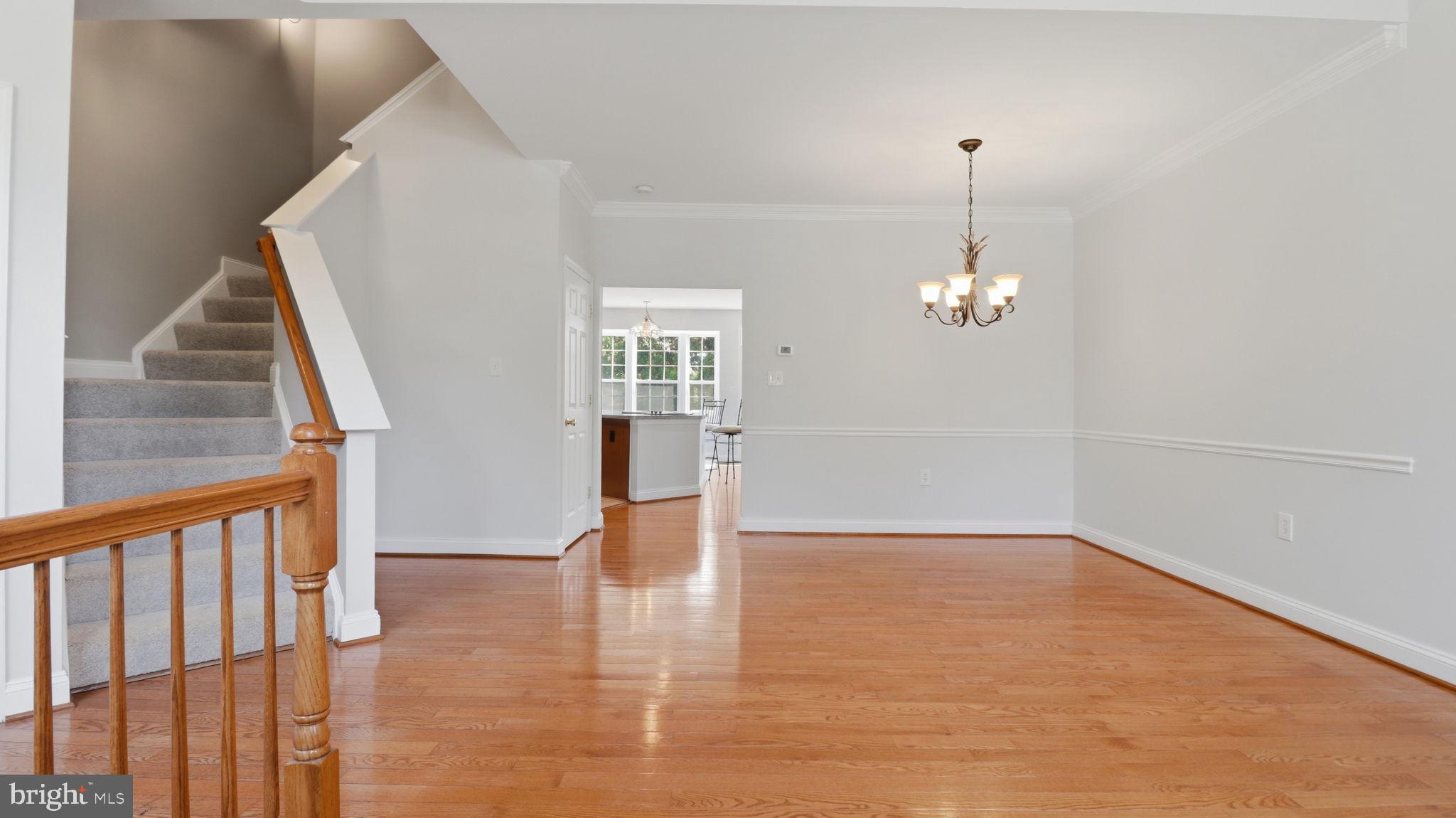 TOWNES OF BRANBURY GLEN - Residential