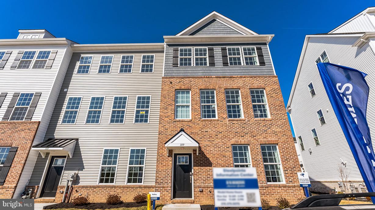 STEELPOINTE - Residential