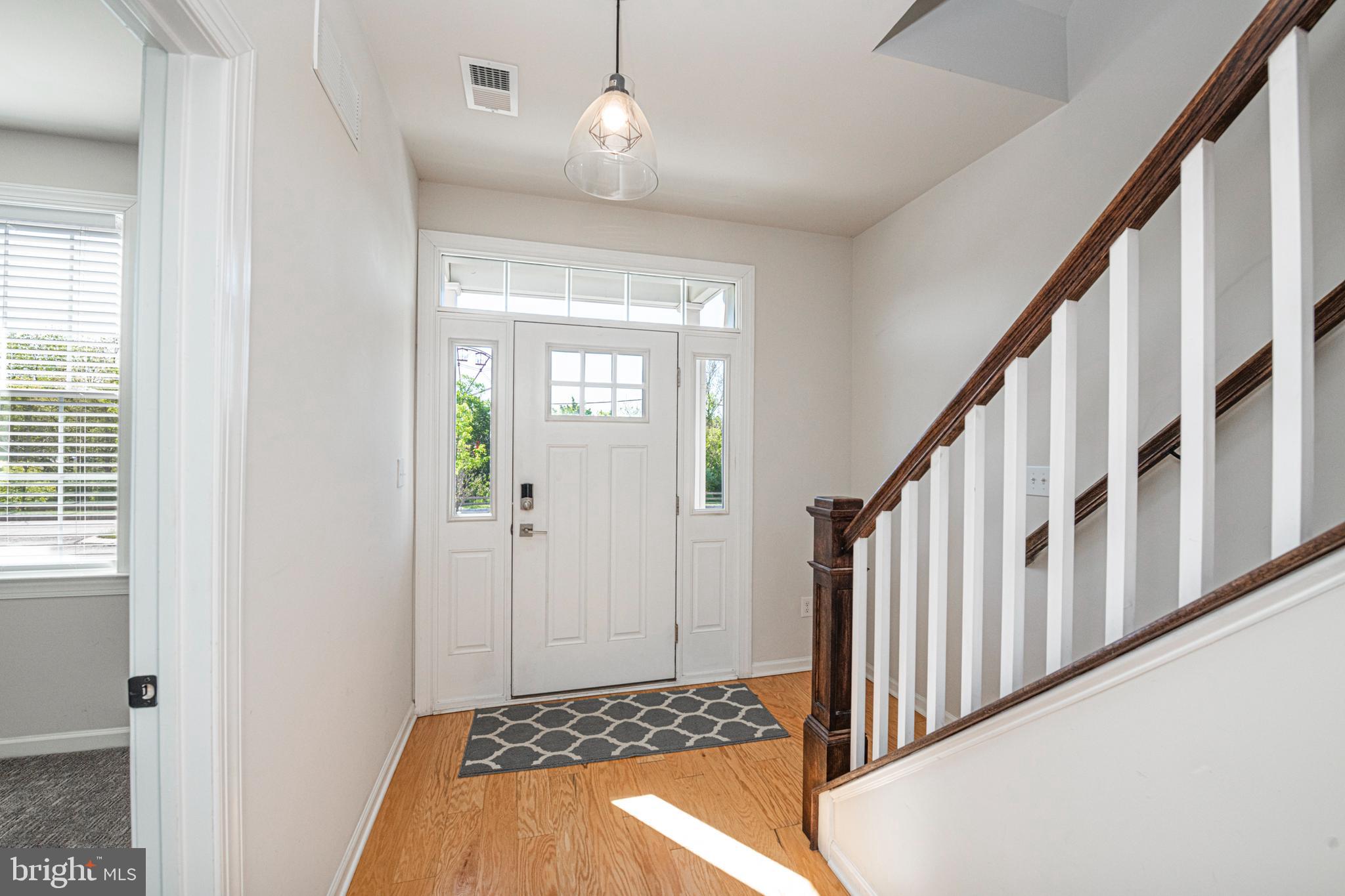 STEELPOINTE - Residential