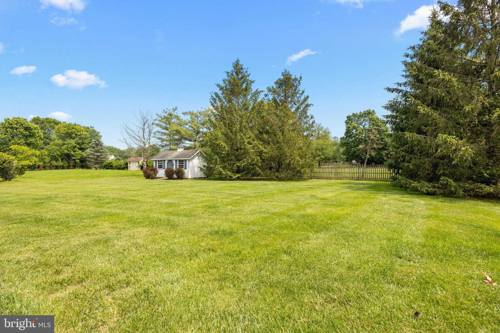 OAKLEIGH FARM - Residential
