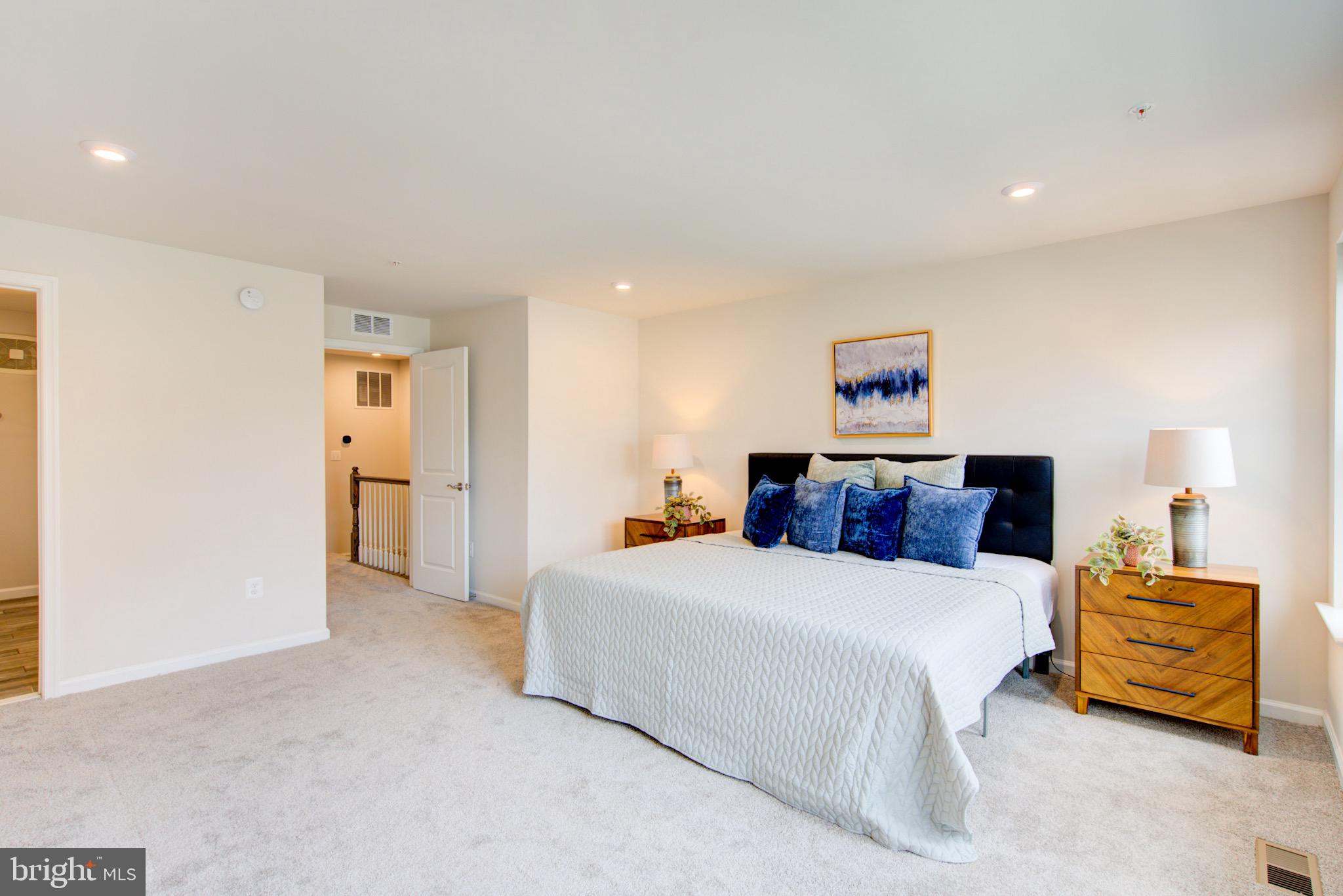 PARKSIDE AT WESTPHALIA - Residential
