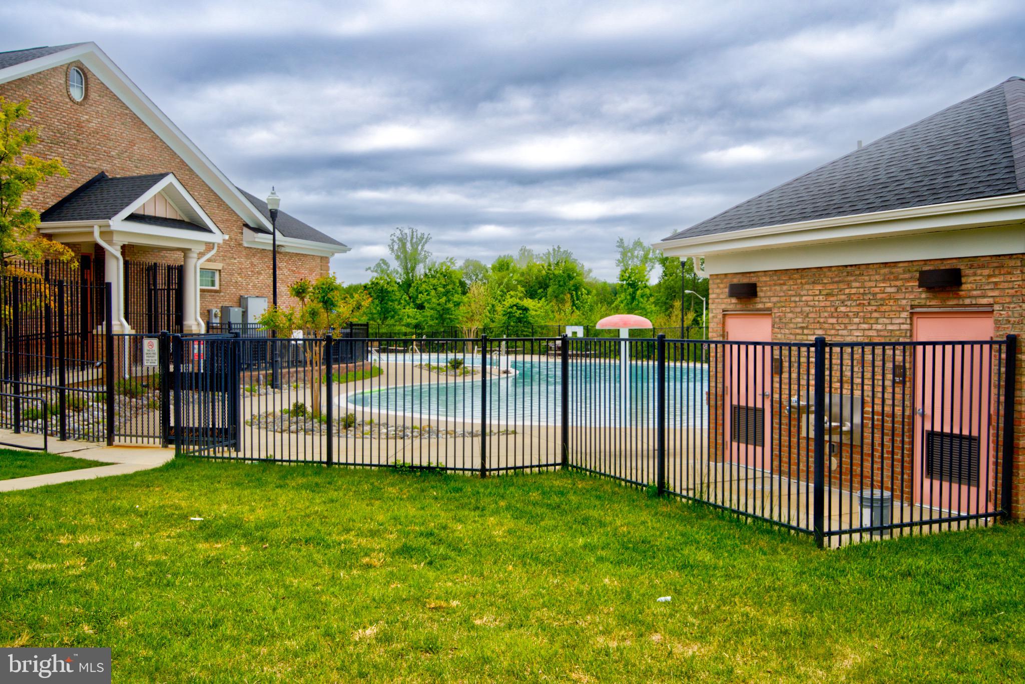 PARKSIDE AT WESTPHALIA - Residential