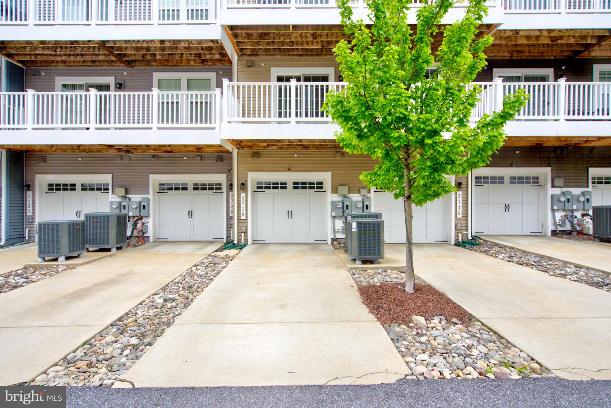 PARKSIDE AT WESTPHALIA - Residential