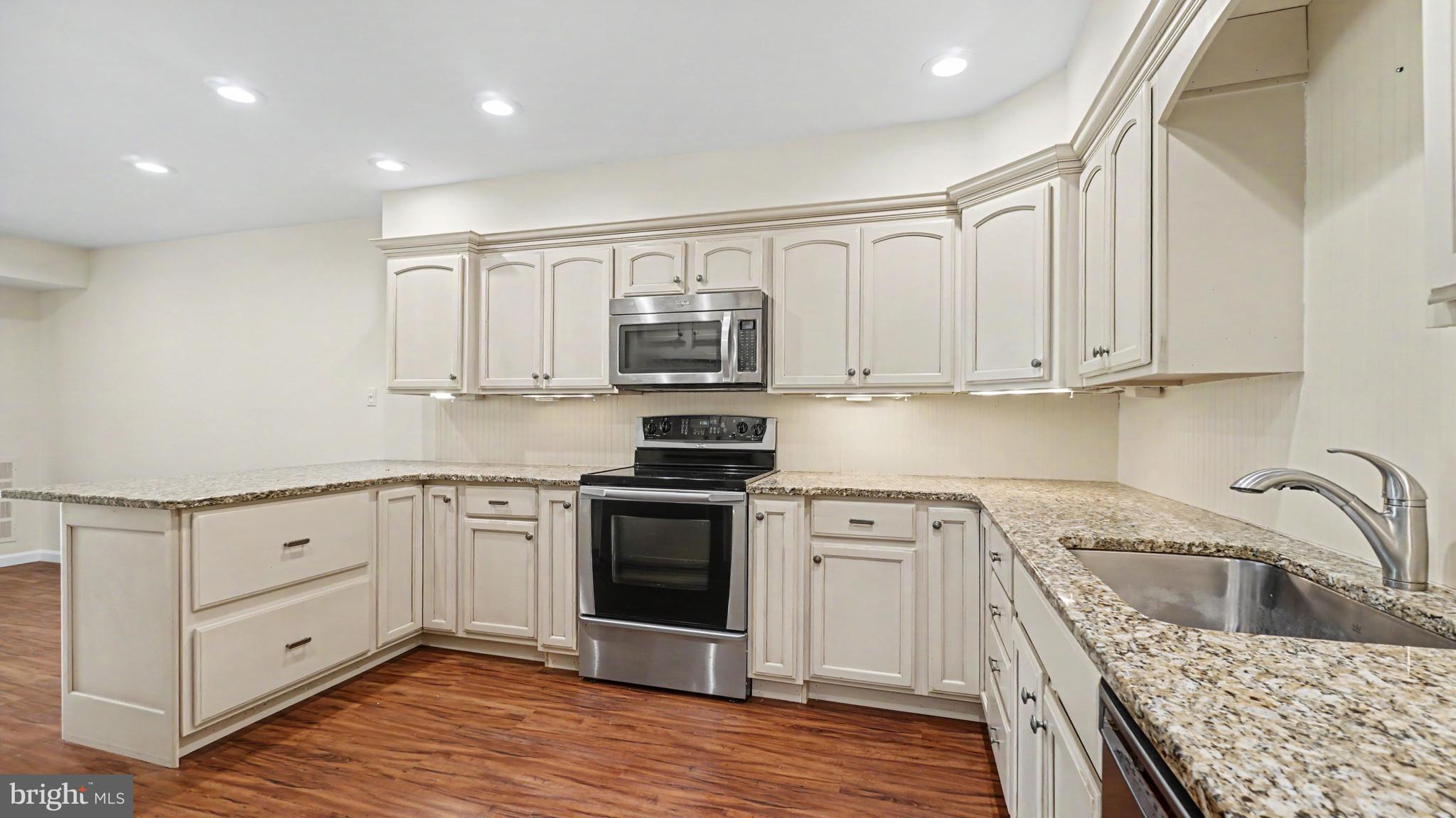 PROVIDENCE FORGE - Residential