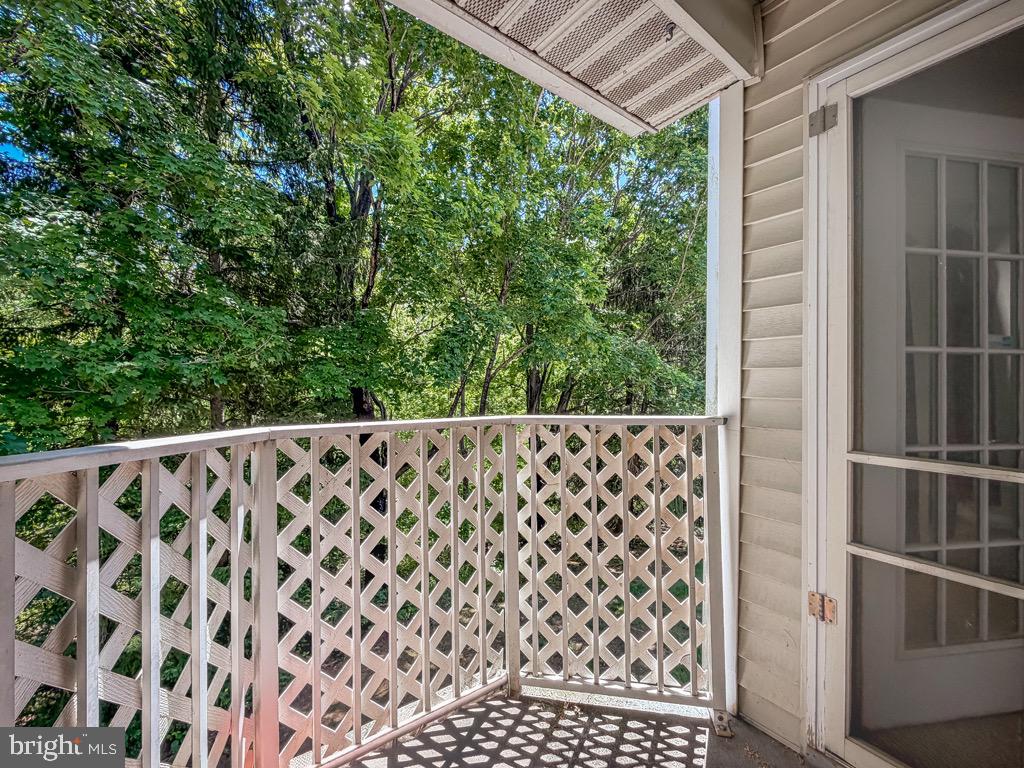 CROWN POINTE - Residential