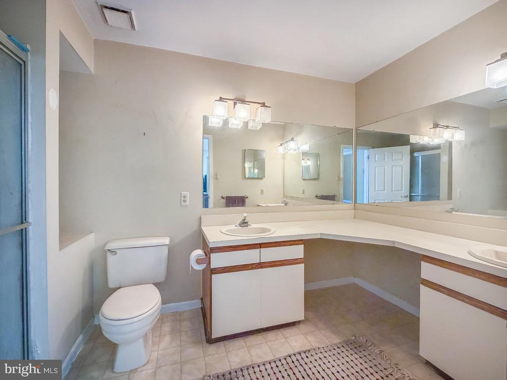 CROWN POINTE - Residential