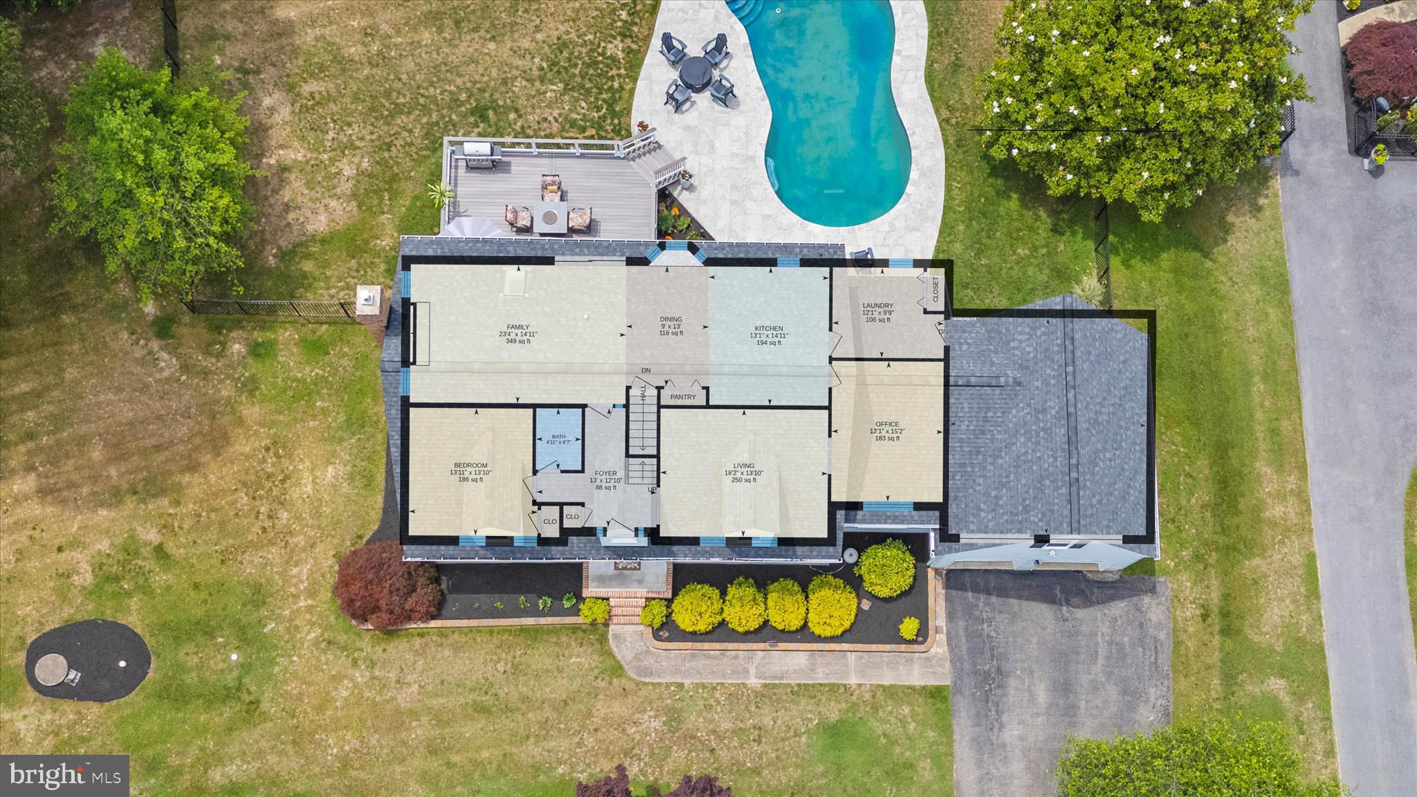CHANDLER POINT - Residential