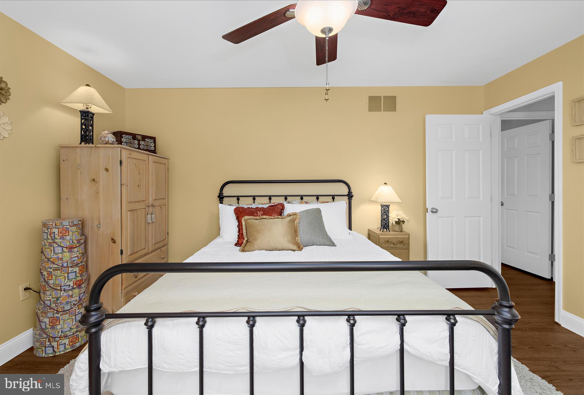 CHANDLER POINT - Residential