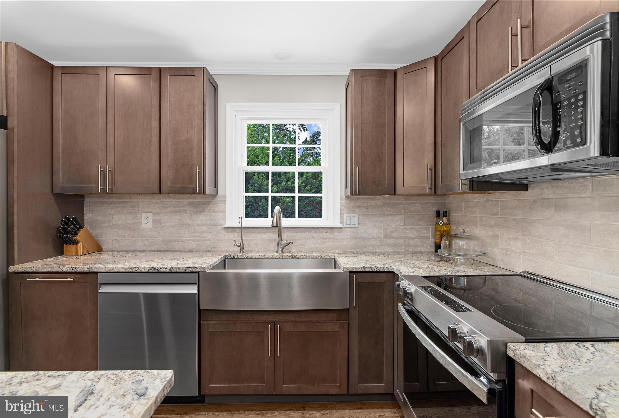 CHANDLER POINT - Residential