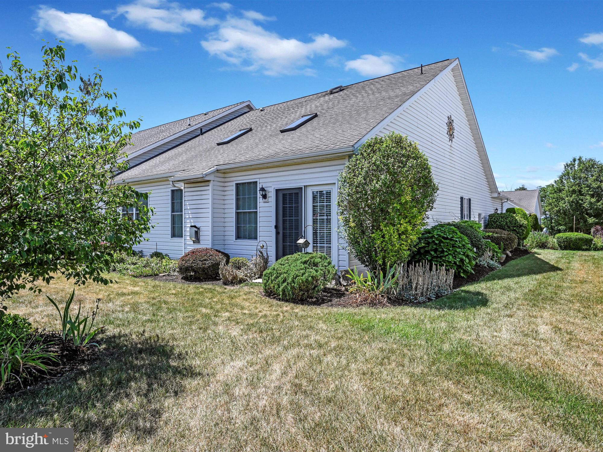 BRYNFIELD - Residential