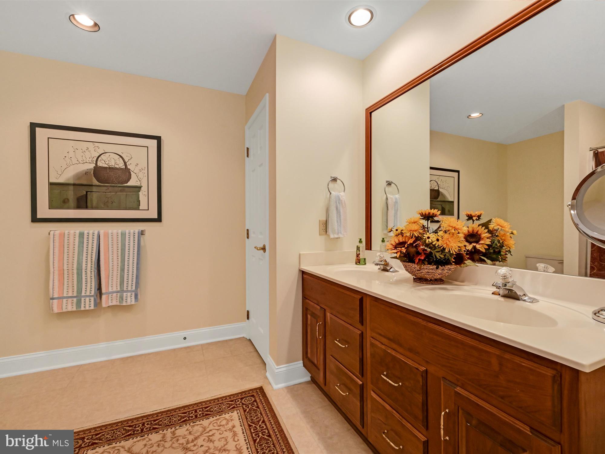 BRYNFIELD - Residential