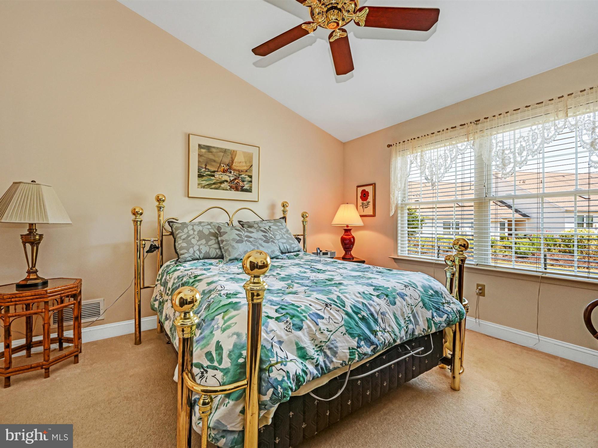 BRYNFIELD - Residential