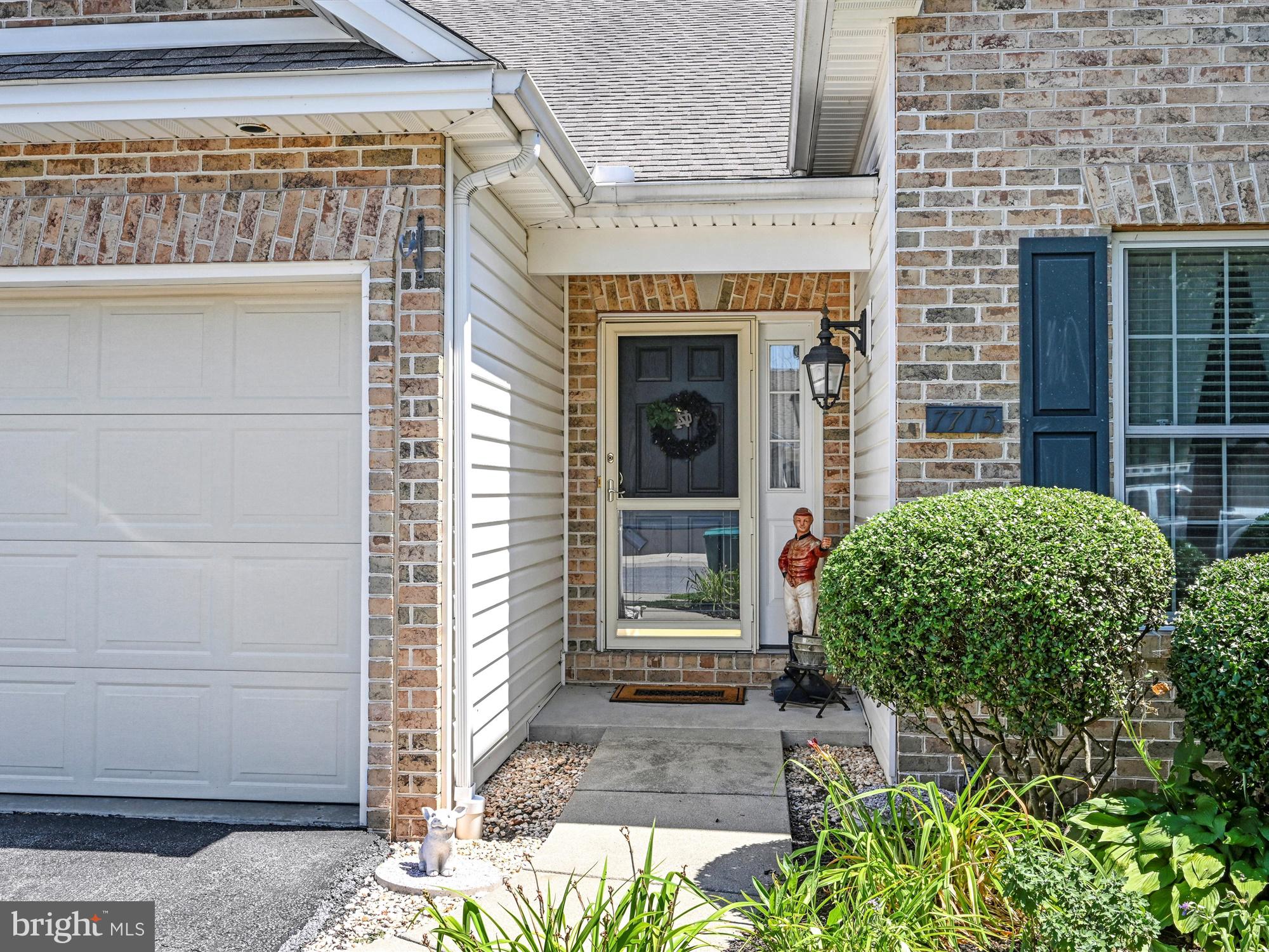 BRYNFIELD - Residential