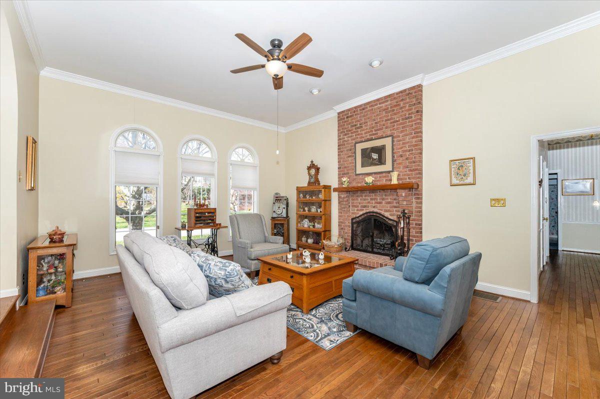 BRIGHTWOOD ACRES EAST - Residential