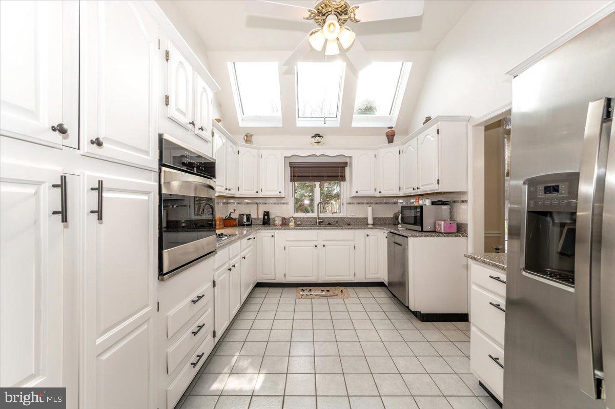 BRIGHTWOOD ACRES EAST - Residential