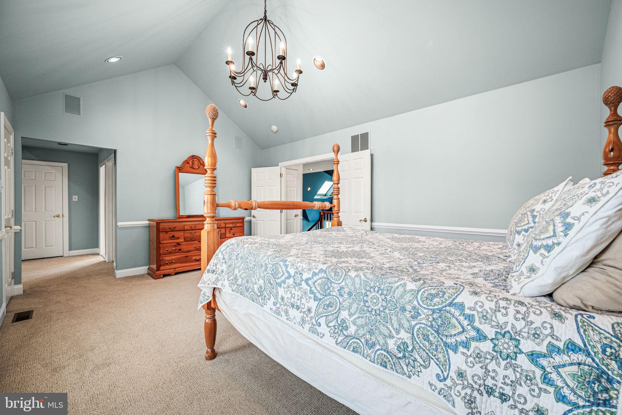 RIDINGS OF MALVERN - Residential
