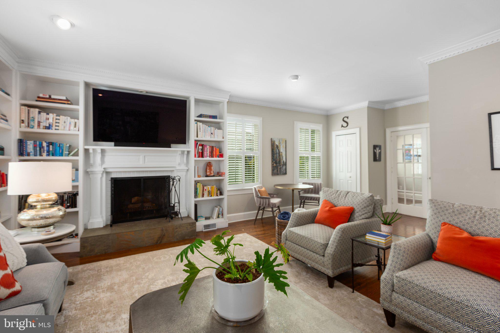 DOWNTOWN FREDERICKSBURG - Residential