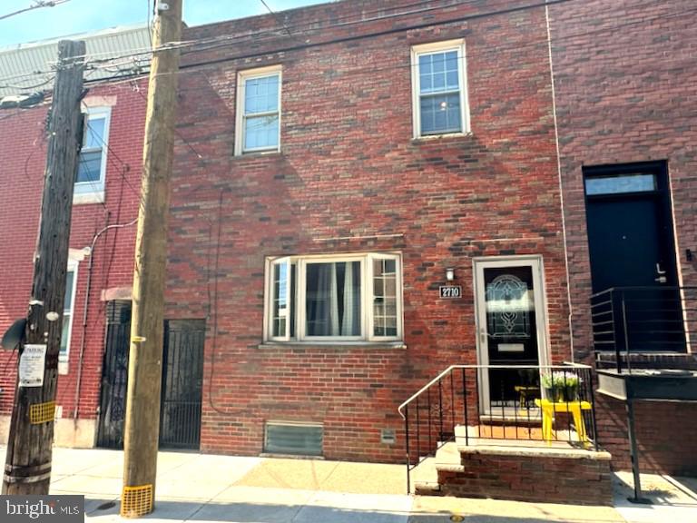 PORT RICHMOND - Residential