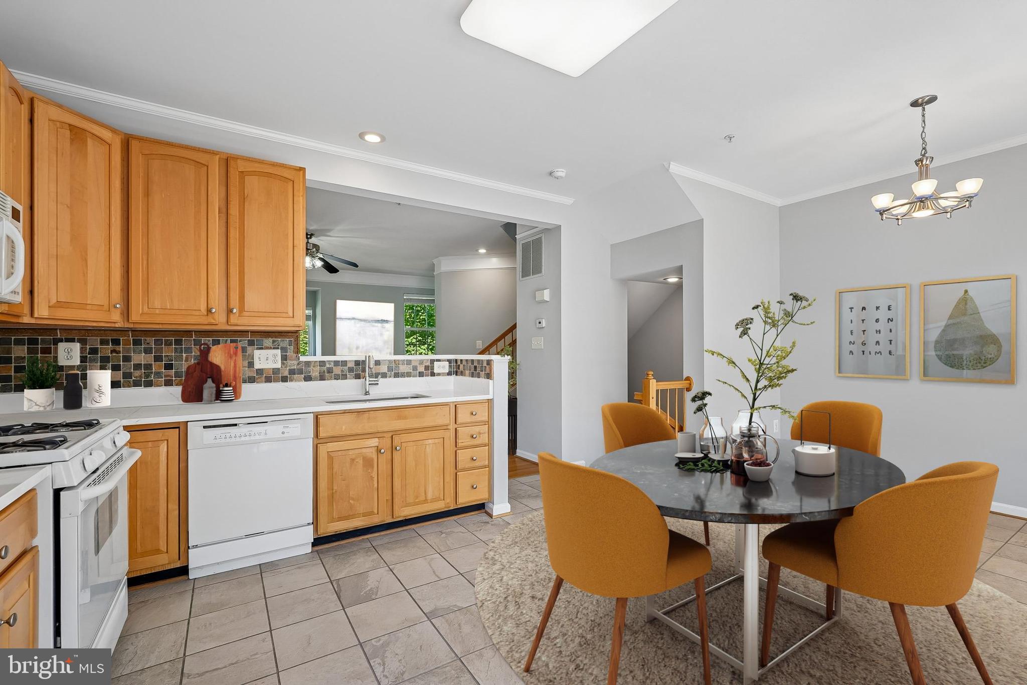 THE VILLAGES OF URBANA GREENSPRING - Residential