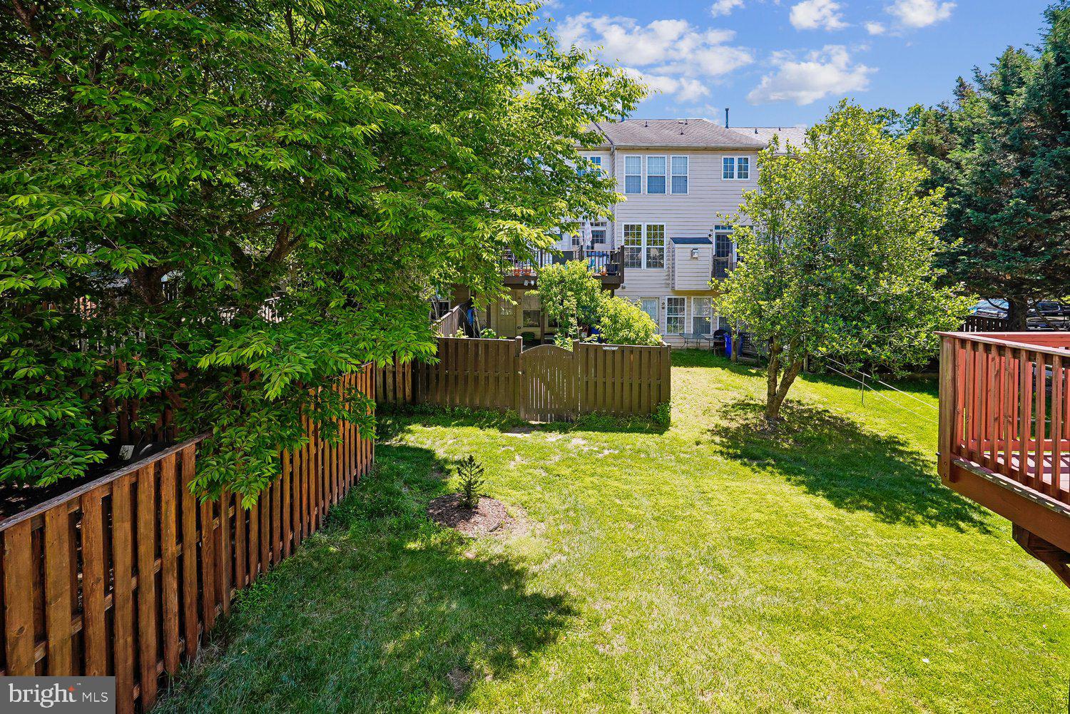 THE VILLAGES OF URBANA GREENSPRING - Residential