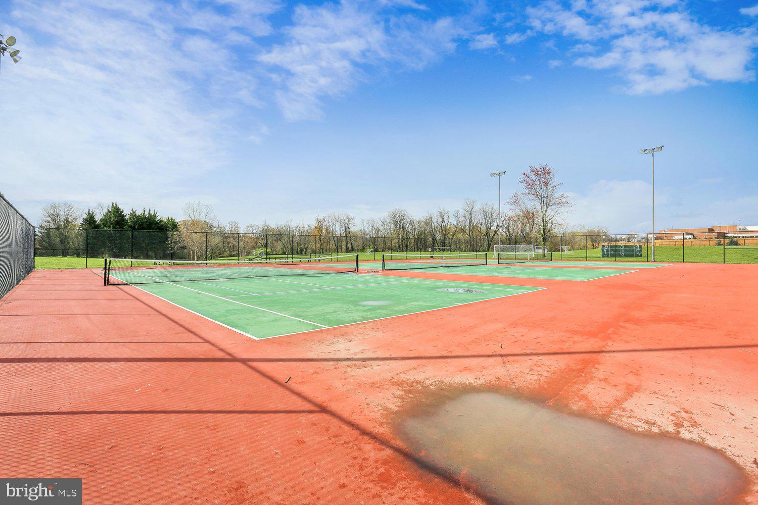 THE VILLAGES OF URBANA GREENSPRING - Residential
