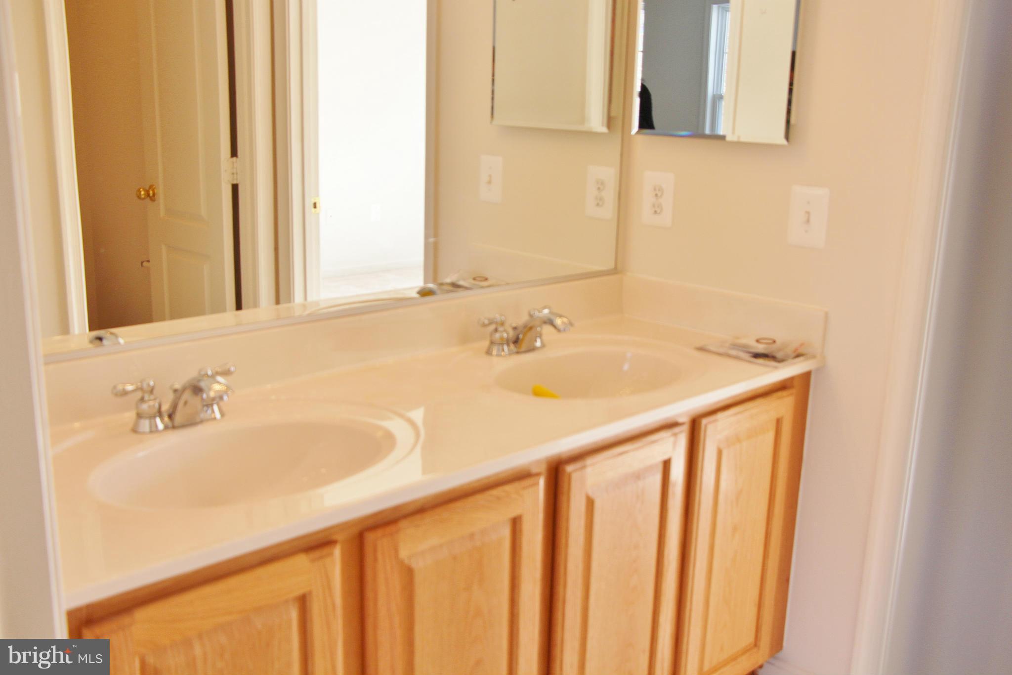 SADDLEBROOK WEST - Residential