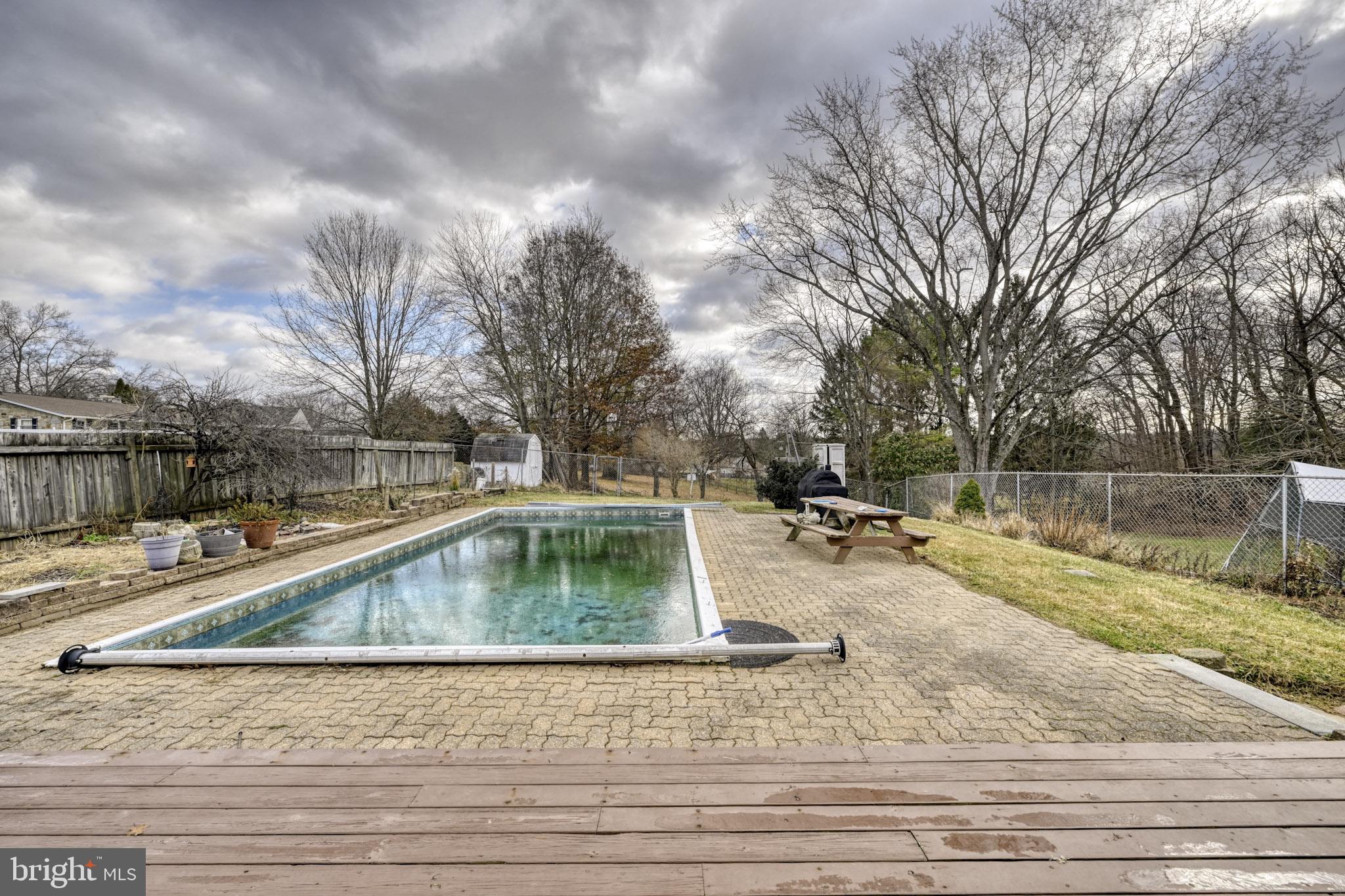 FENWOOD HEIGHTS - Residential