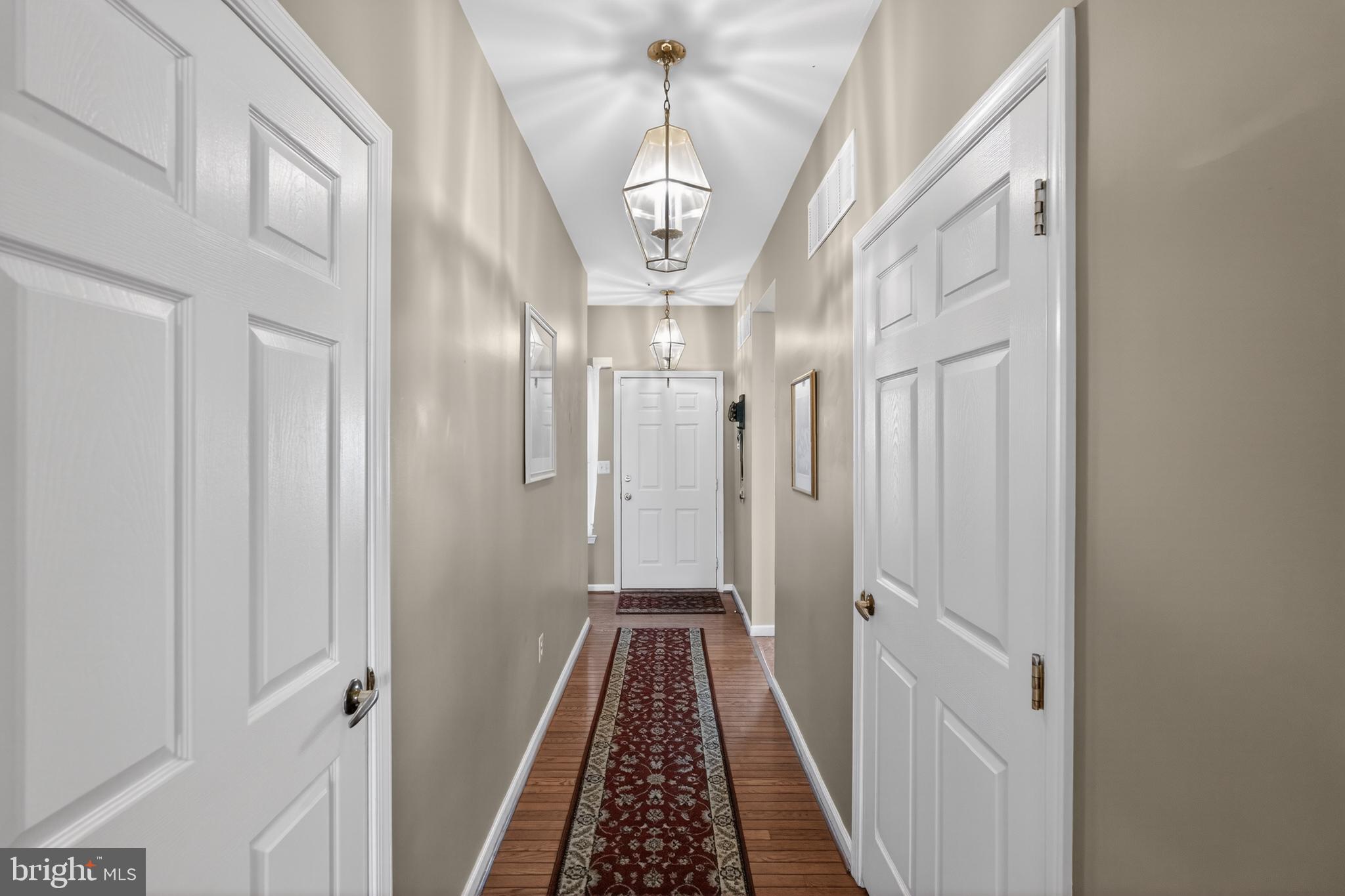 STUARTS KEEP - Residential