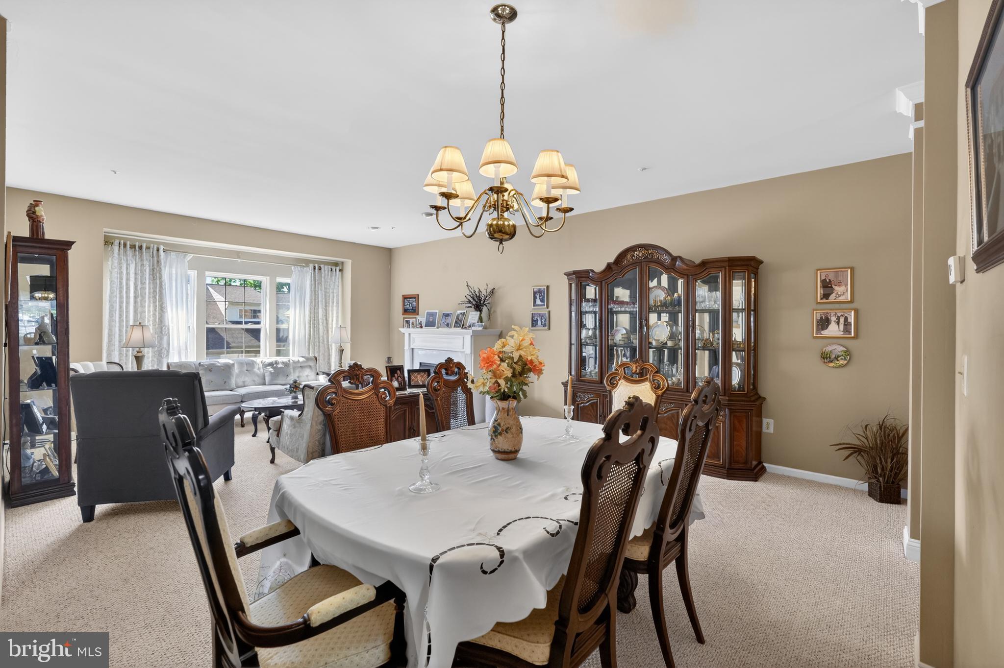 STUARTS KEEP - Residential