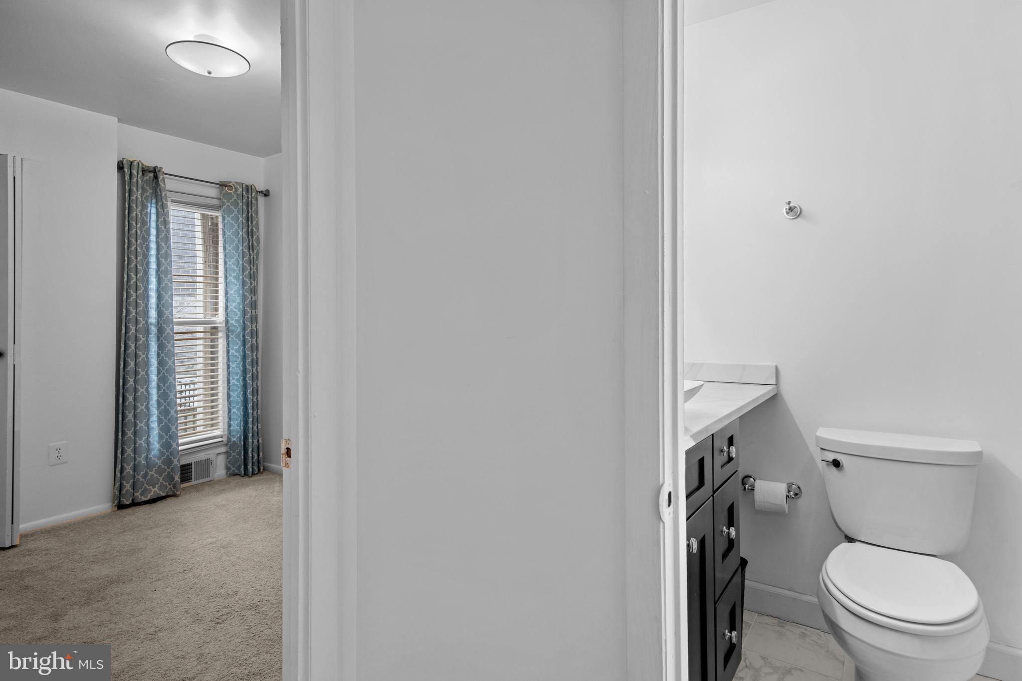 REFLECTION LAKE - Residential Lease