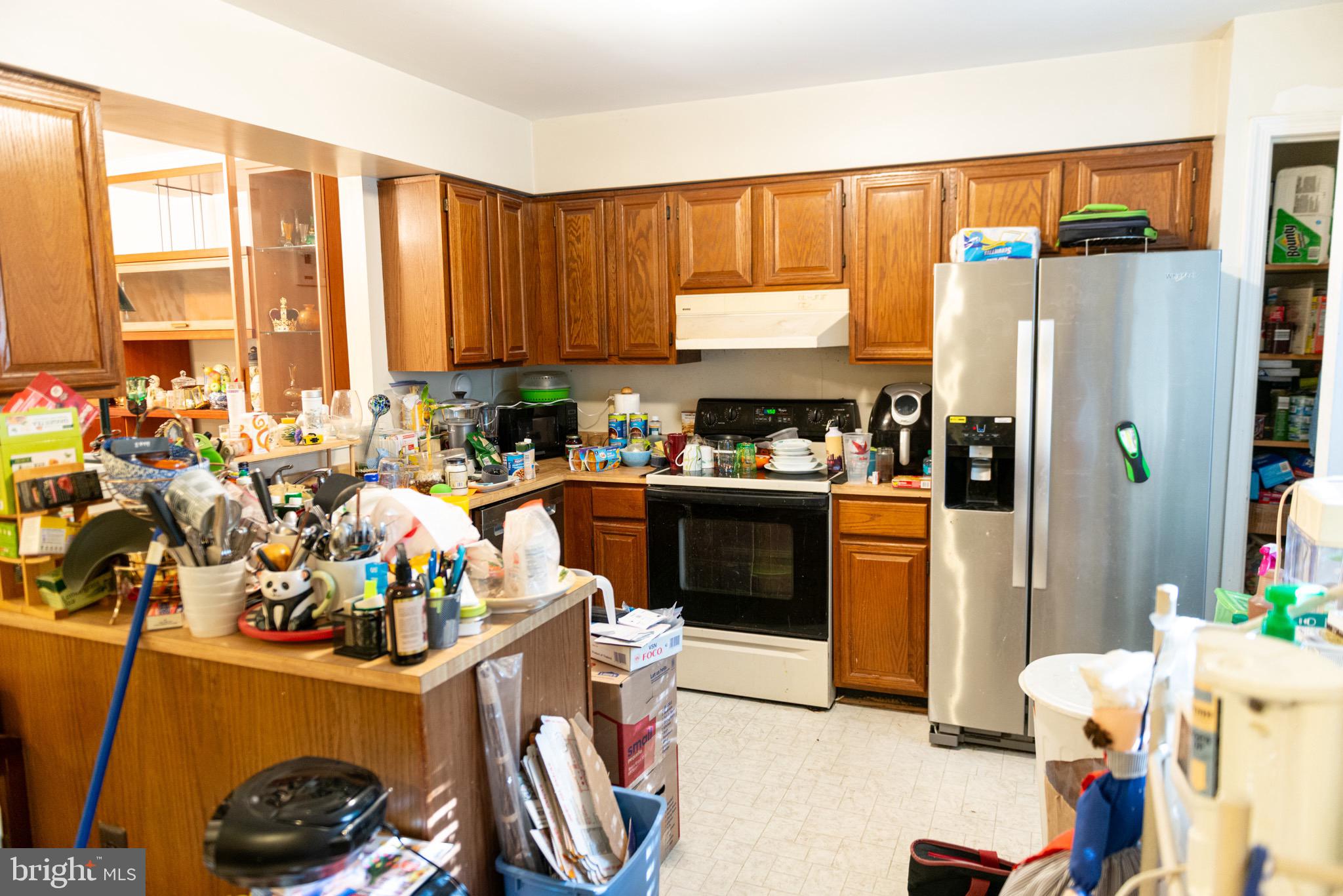 ROCKVILLE HEIGHTS - Residential